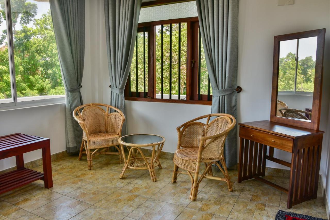 Villa Gamini Hikkaduwa Exterior foto